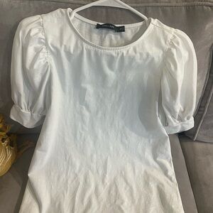 Doe & Rae White Puff Sleeve Blouse